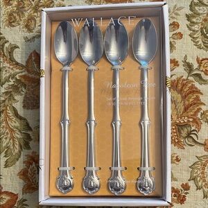 Napoleon Bee Stainless Steel Spoons - Silver